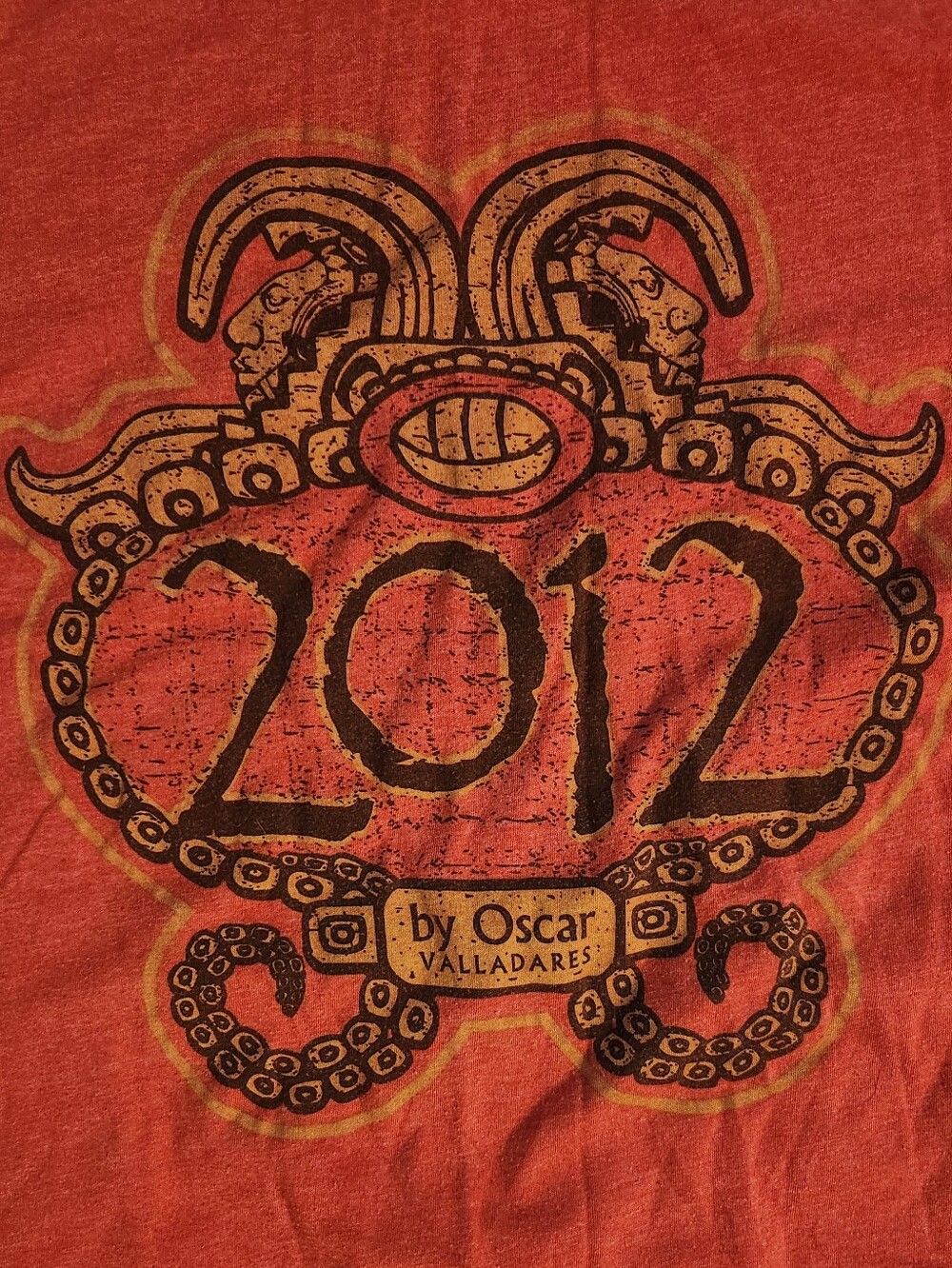 2012 Graphic Crewneck Tee by Oscar Valladares Tobacco & Company , Size 2xl